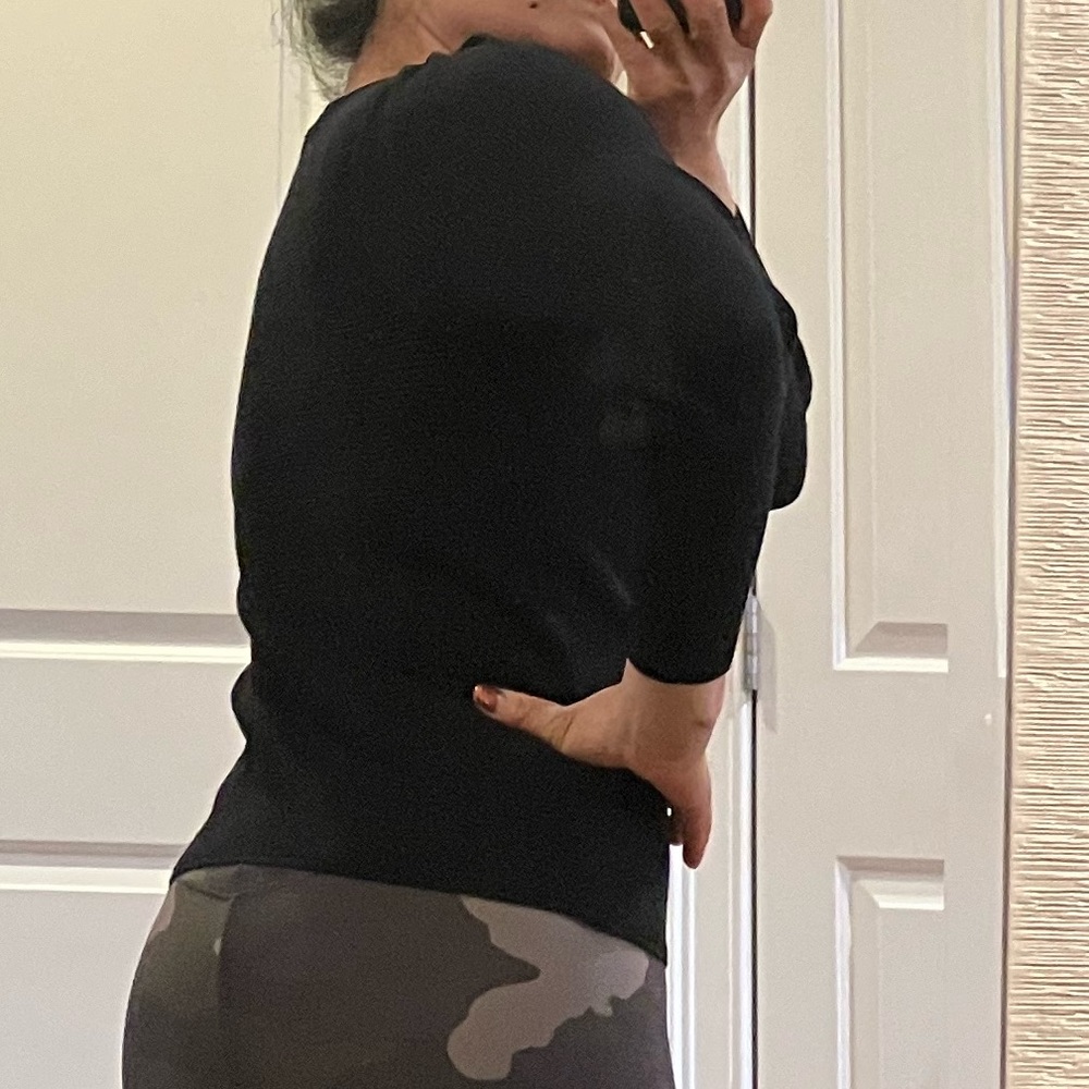 Sweater - Picture 2 of 6